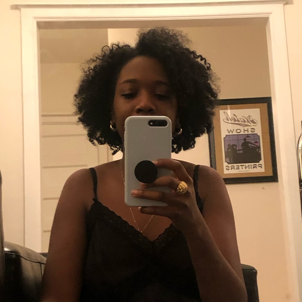Meet your Posher, Simbi
